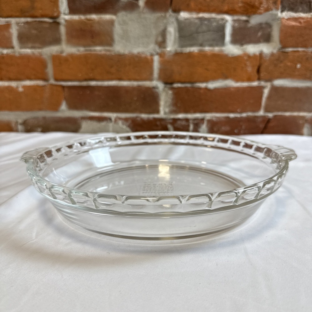 Vintage PYREX 229 Pie Plate Deep Dish Fluted‎ Edge Clear Glass 10" with Handles